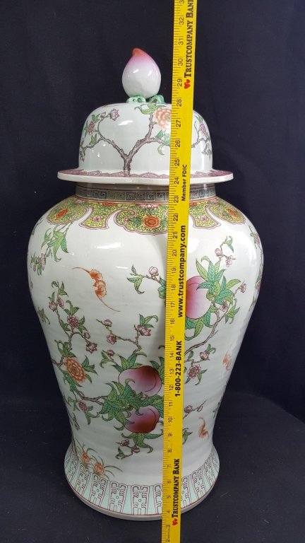 Large Chinese Porcelain Covered Urn Bats & Peaches (1 of 8)
