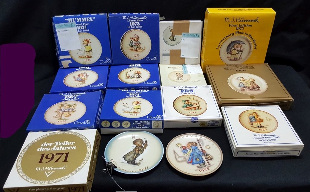 14 Goebel; M.J. Hummel Plate Collection: as pictured most with boxes.