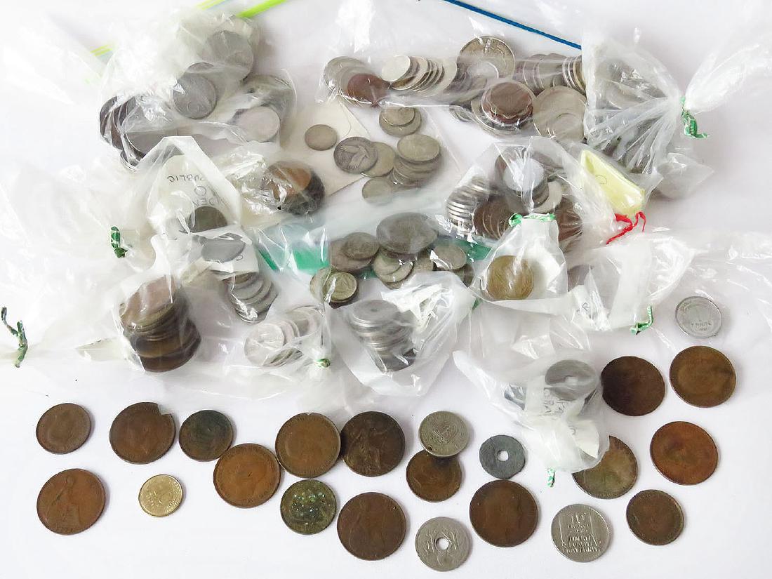 LOT ASSTFOREIGN COINS; CANADIAN & FOREIGN SILVER (1 of 7)