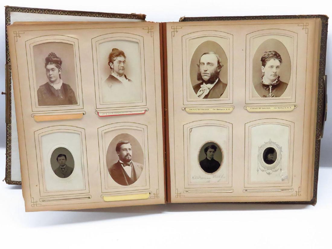 VICTORIAN PHOTO ALBUM W/R.E. LEE IN UNIFORM 1865 (1 of 9)