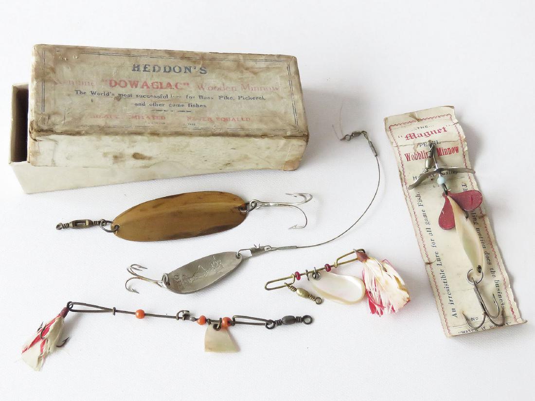 RARE HEDDON'S DOWAGIAC WOOD MINNOW LURE BOX, C. 1900 (1 of 3)
