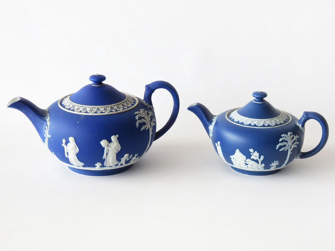 LOT (2) WEDGWOOD JASPERWARE TEA POTS (1 of 4)