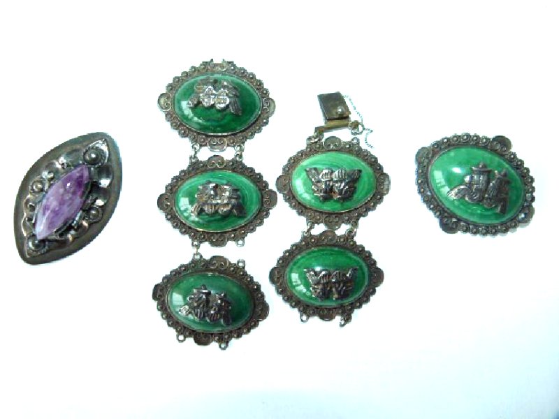 3 EARLY MEXICAN SILVER BRACELET W/ 2 BROACHES (1 of 5)