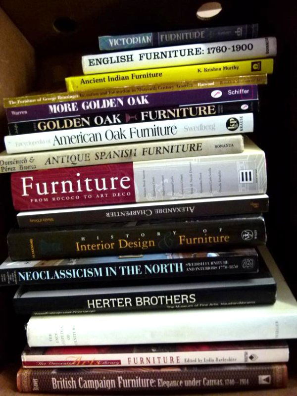ART REF. BOOKS ON FURNITURE INCL. AMERICAN OAK (1 of 1)