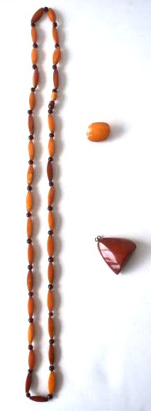 EARLY BALTIC AMBER PIN, PENDANT & NECKLACE (1 of 6)