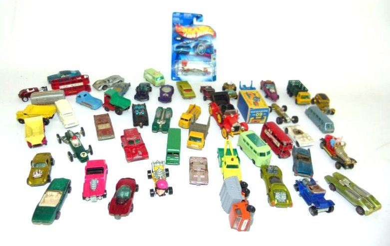 LOT ASSORTED HOT WHEELS/MATCH BOX CARS, 1960/70 (1 of 4)