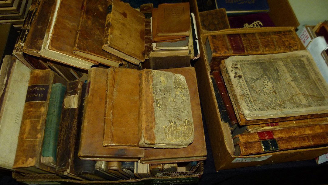 LOT ASSORTED LEATHER BOUND BOOKS, 18/20TH C. (1 of 9)