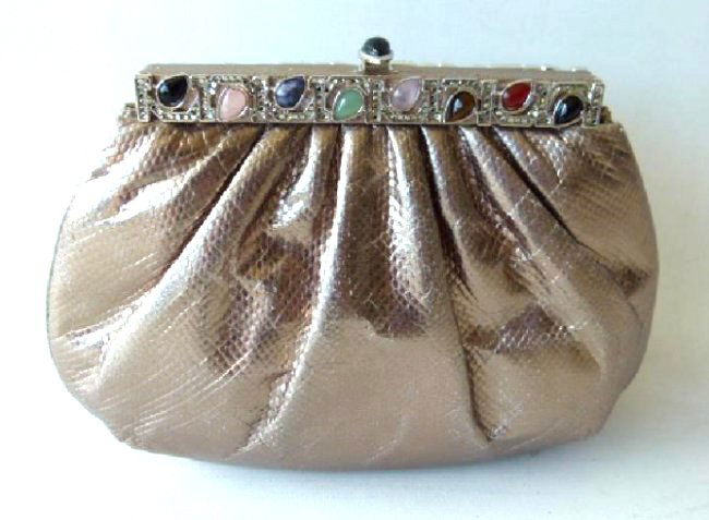 JUDITH LEIBER SILVER KARUNG EVENING BAG: JUDITH LEIBER SILVER KARUNG EVENING BAG W/ JEWELED CABOCHON TEARDROP 6" X 8 1/2"