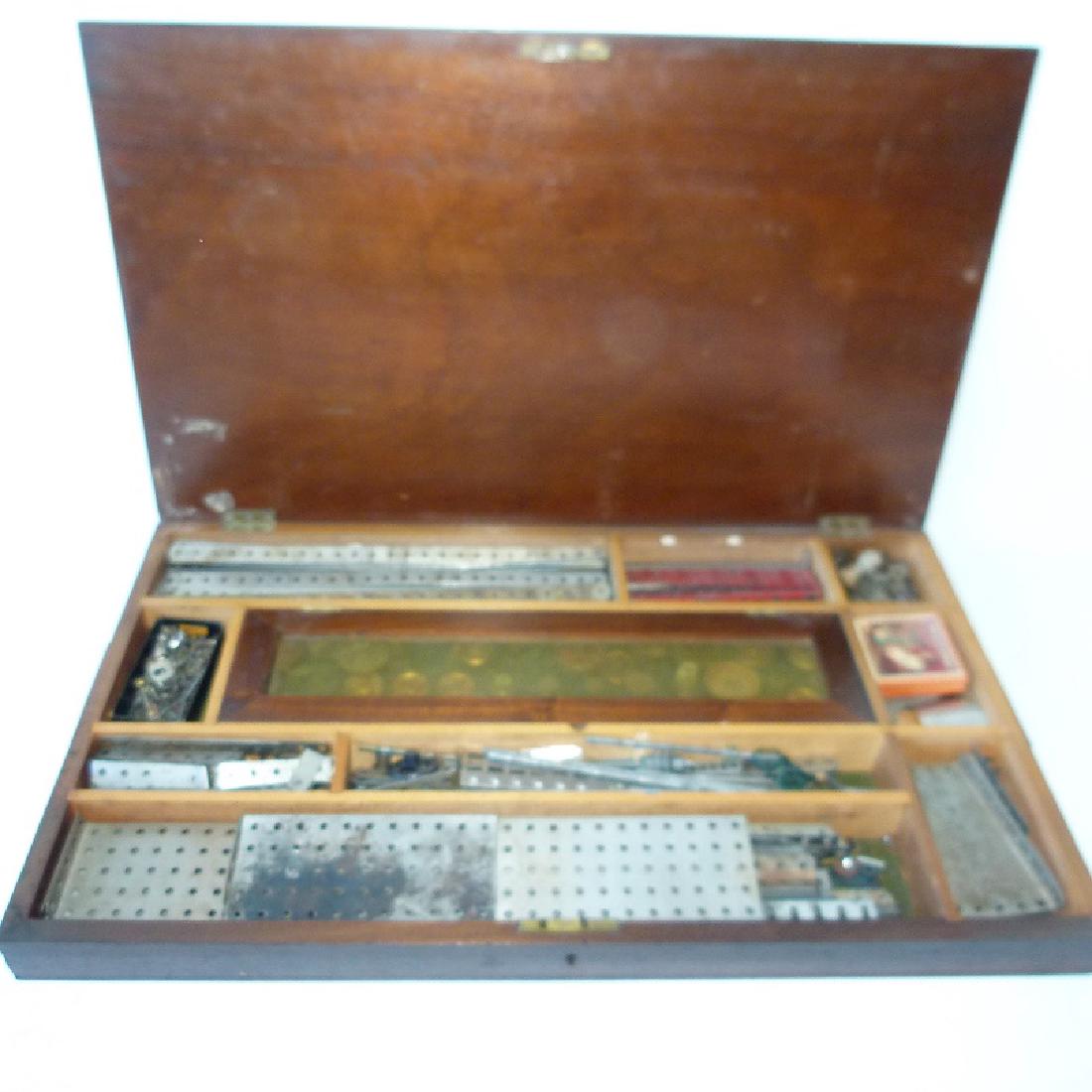 MECCANO ERECTOR SET #4A C. 1916, CASED (1 of 8)