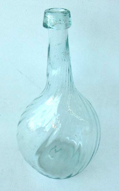 EARLY AMERICAN AQUA SWIRL BOTTLE FLASK (1 of 3)