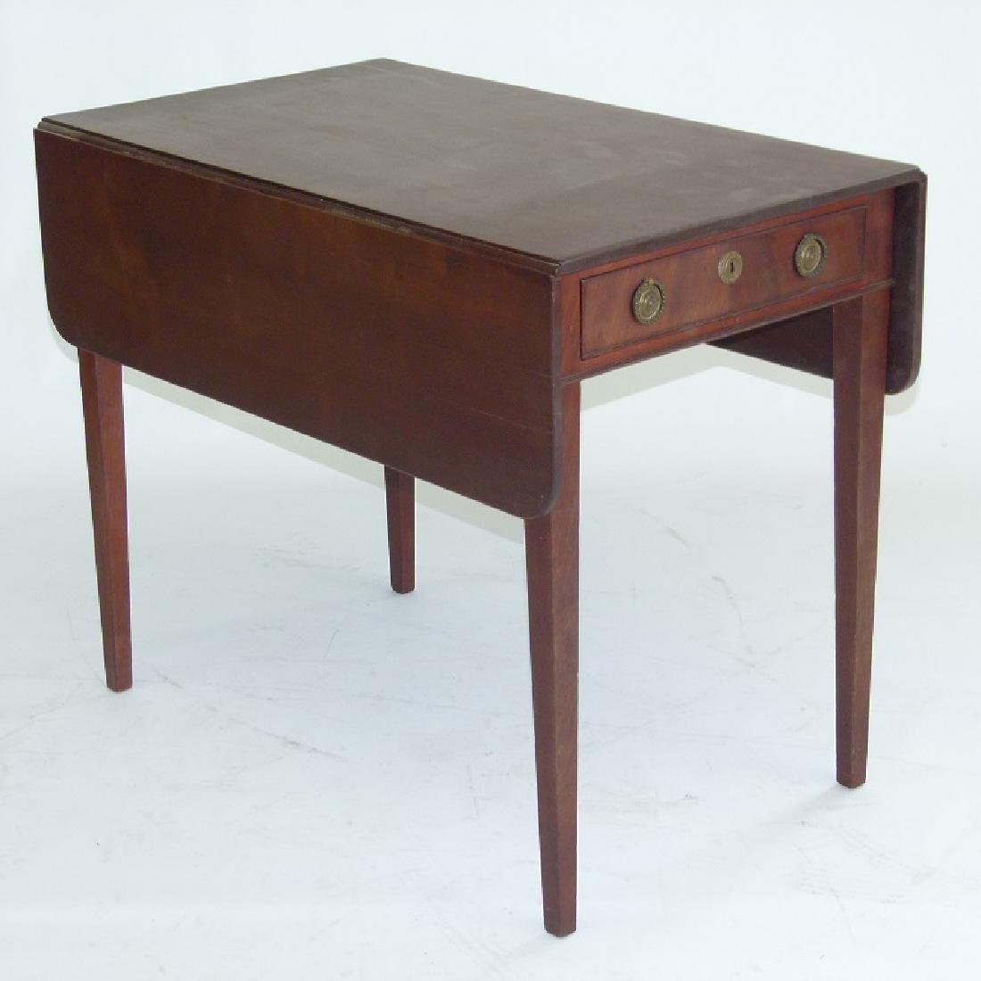 HEPPLEWHITE MAHOGANY PEMBROKE TABLE (1 of 14)