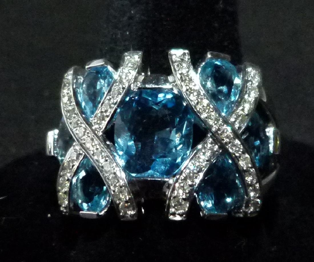 FINE MODERN 14KT. WHITE GOLD/AQUAMARINE RING (1 of 12)
