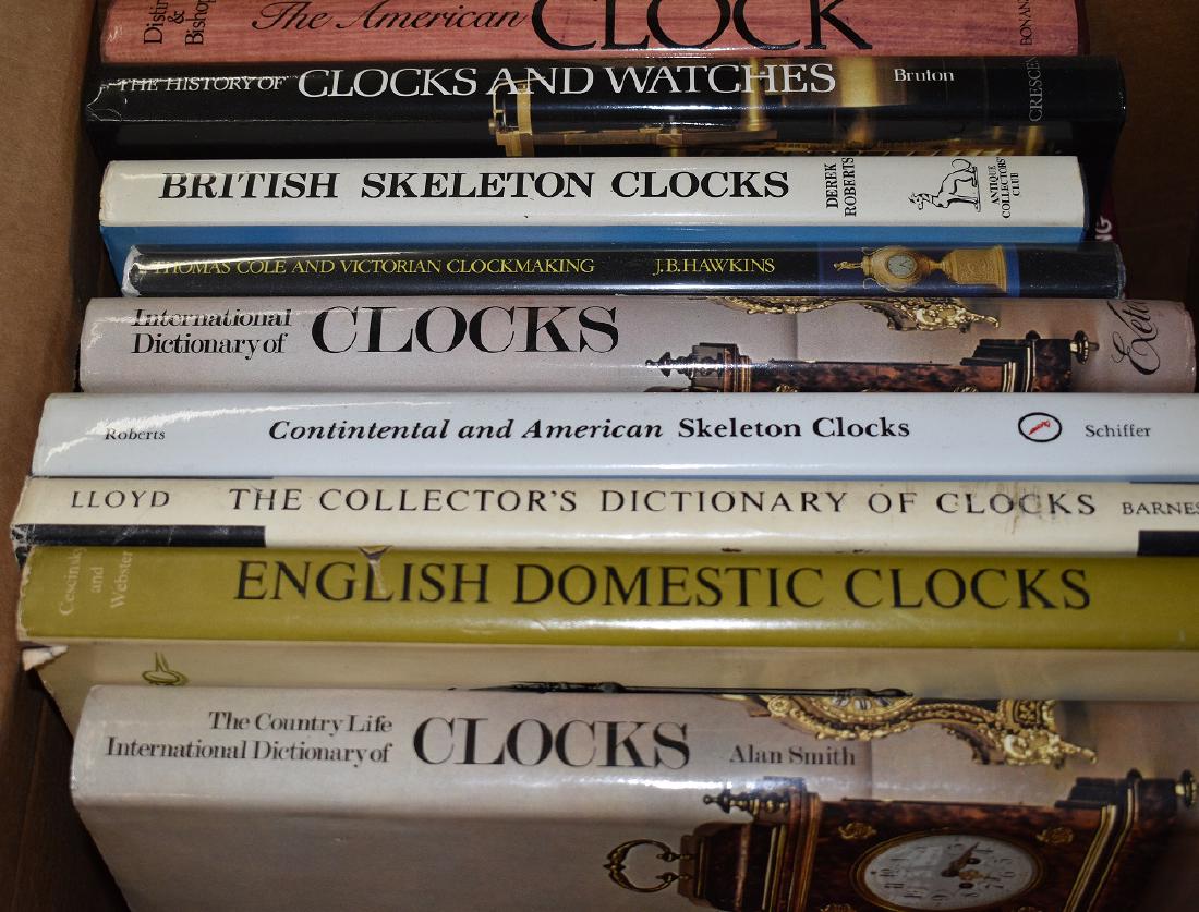 BOX LOT ASSORTED VOLUMES CLOCKS/WATCHES (1 of 6)