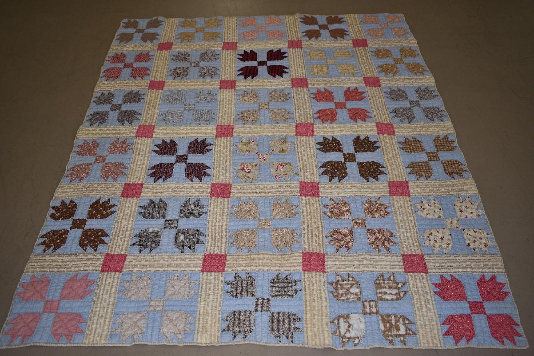 LOT (3) COUNTRY QUILTS (1 of 19)