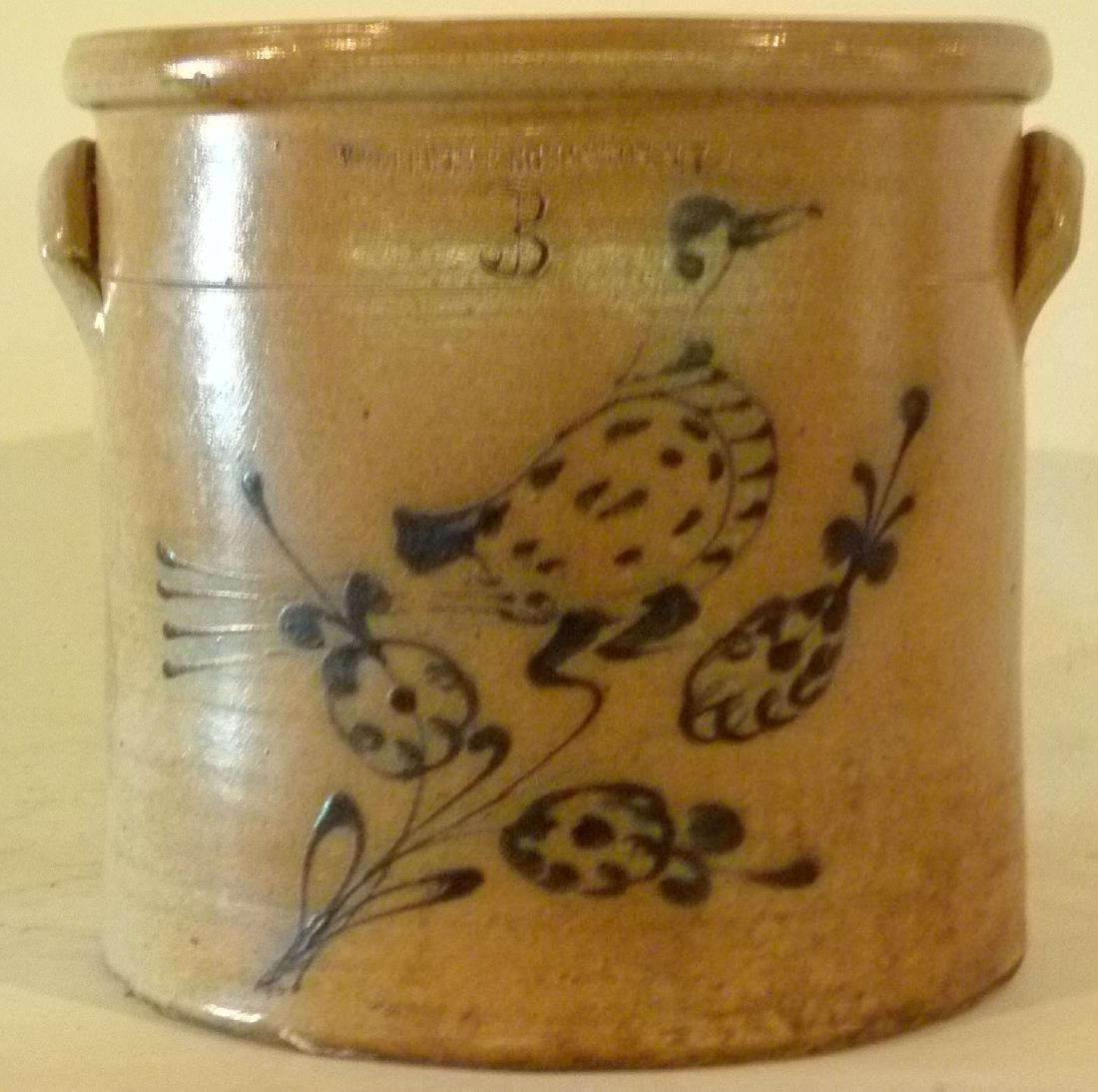 W. ROBERTS BINGHAMTON 3 GAL. SALT GLAZED CROCK (1 of 5)