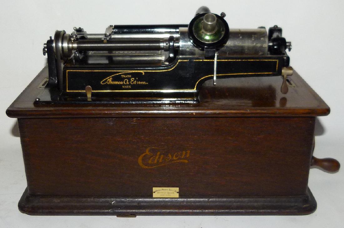 EDISON MODEL E CYLINDER PHONOGRAPH (1 of 9)
