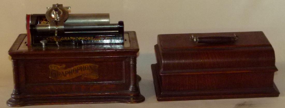 GRAPHOPHONE TYPE BF CYLINDER PHONOGRAPH (1 of 10)