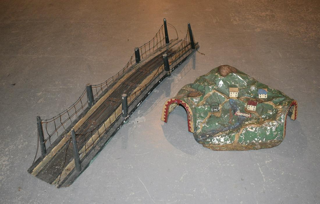 LOT (2) H/P LIONEL/IVES ST G TUNNEL/BRIDGE (1 of 10)