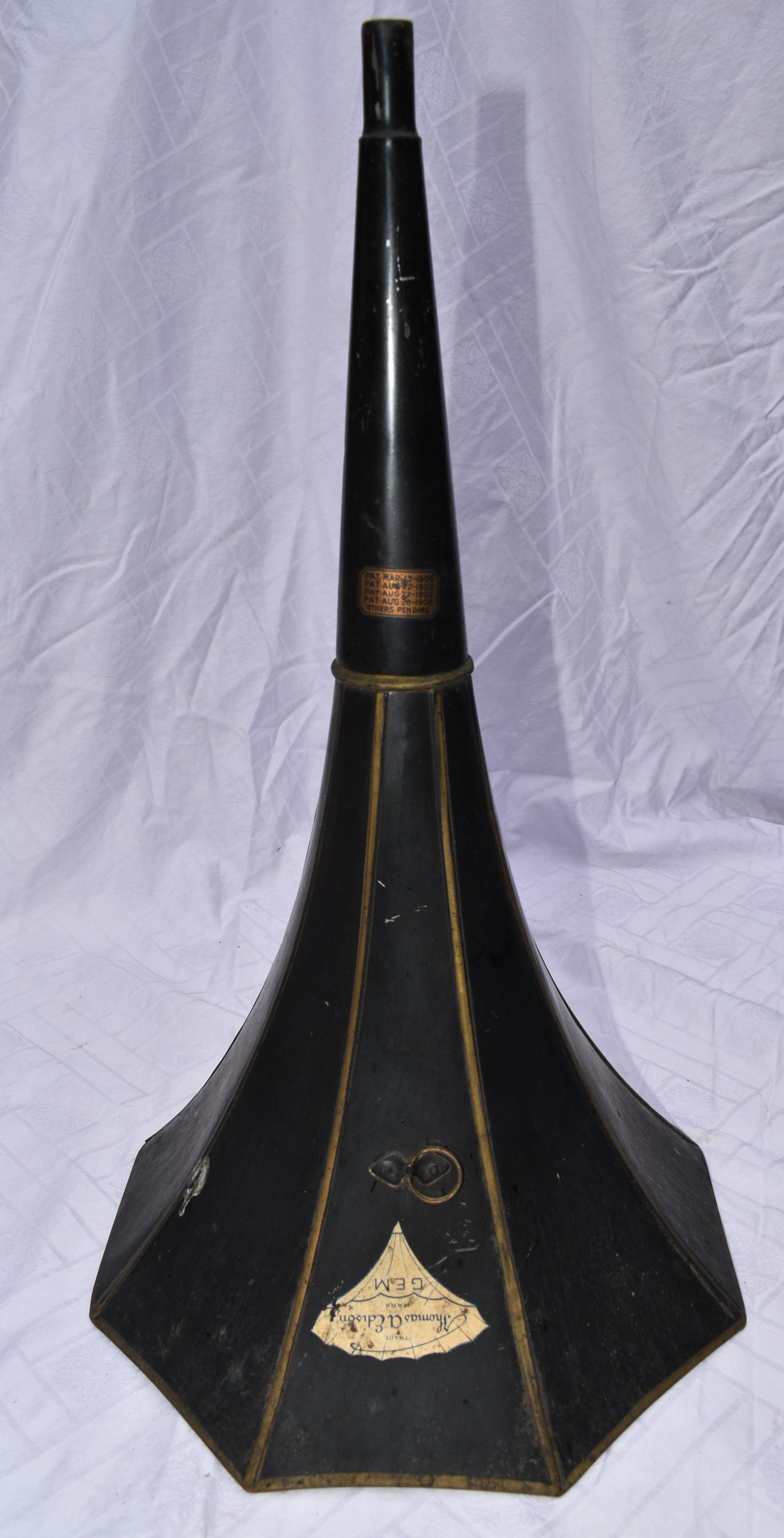 EDISON GEM BLACK 8 PANEL PHONO HORN W/ DECAL (1 of 5)