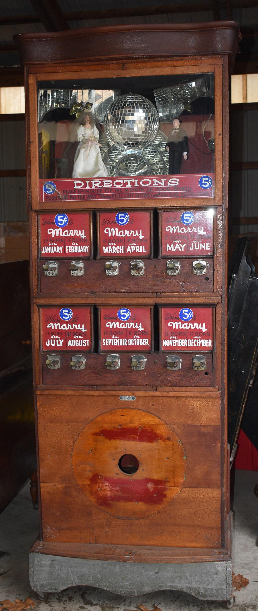 VINT. TOWER OF JEWELS/MARY FORTUNE TELLING MACHINE (1 of 17)