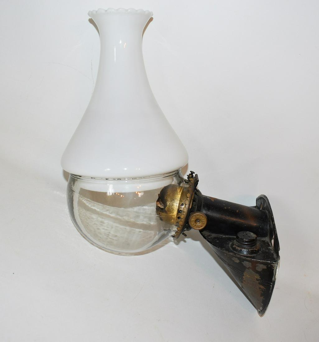 RARE PAINTED TOLEWARE SINGLE ANGLE LAMP SCONCE (1 of 8)