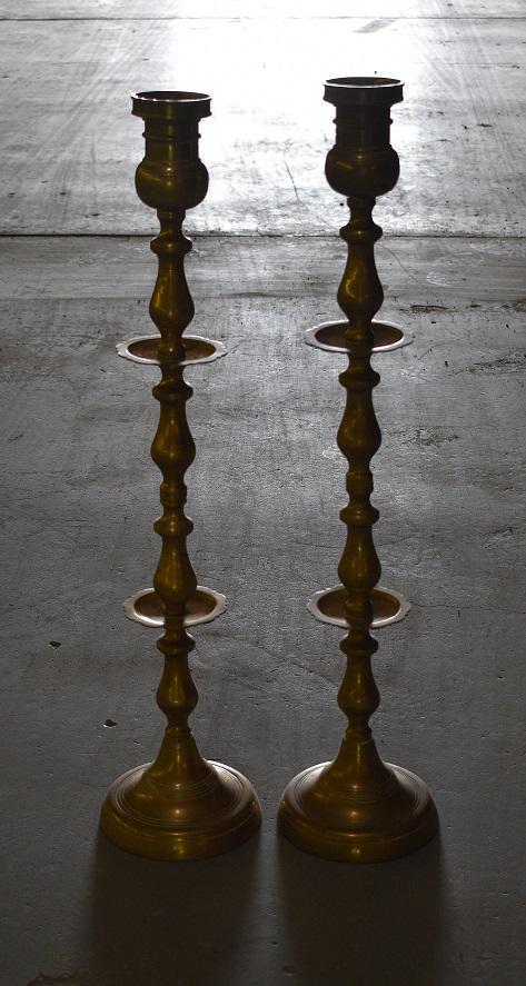 PAIR CHIPPENDALE STYLE BRASS ALTER STICKS, 20TH C.: PAIR CHIPPENDALE STYLE BRASS ALTER STICKS, 20TH C. H. 32 1/2"