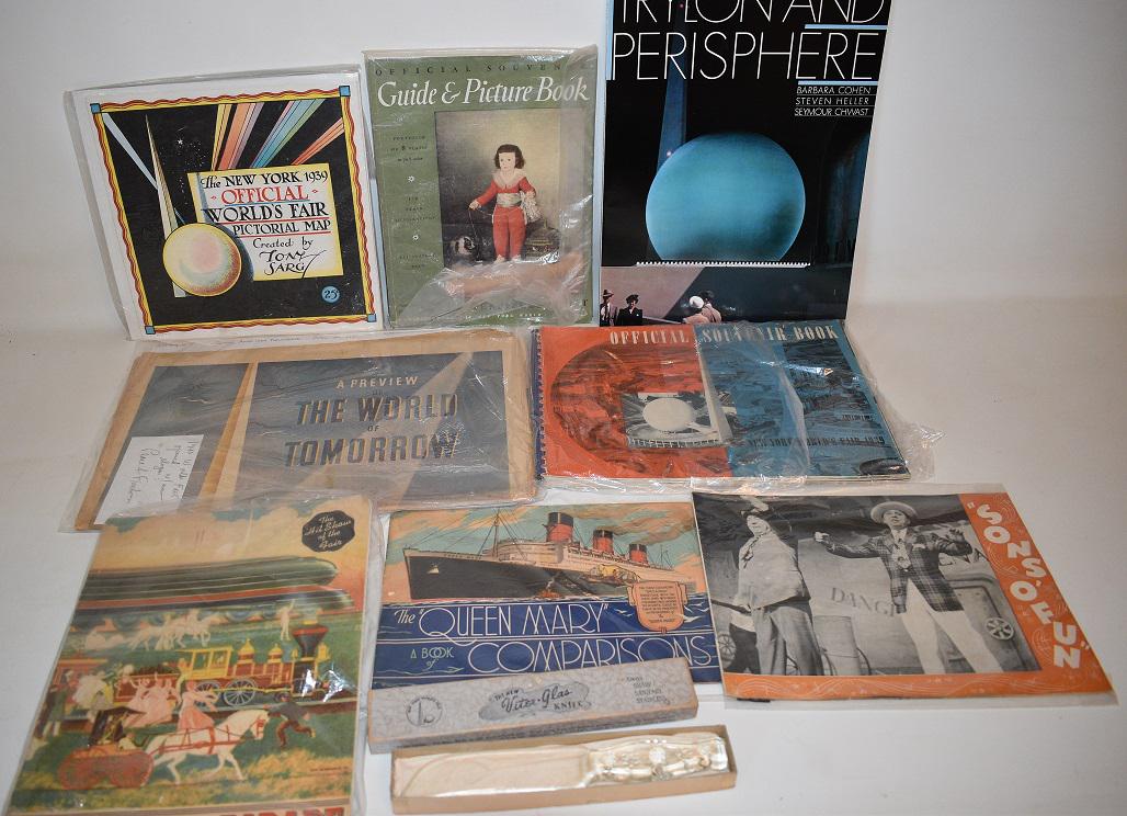 LOT ASST. WORLDS FAIR ITEMS INCL. BOOKS & MAGAZINES (1 of 9)