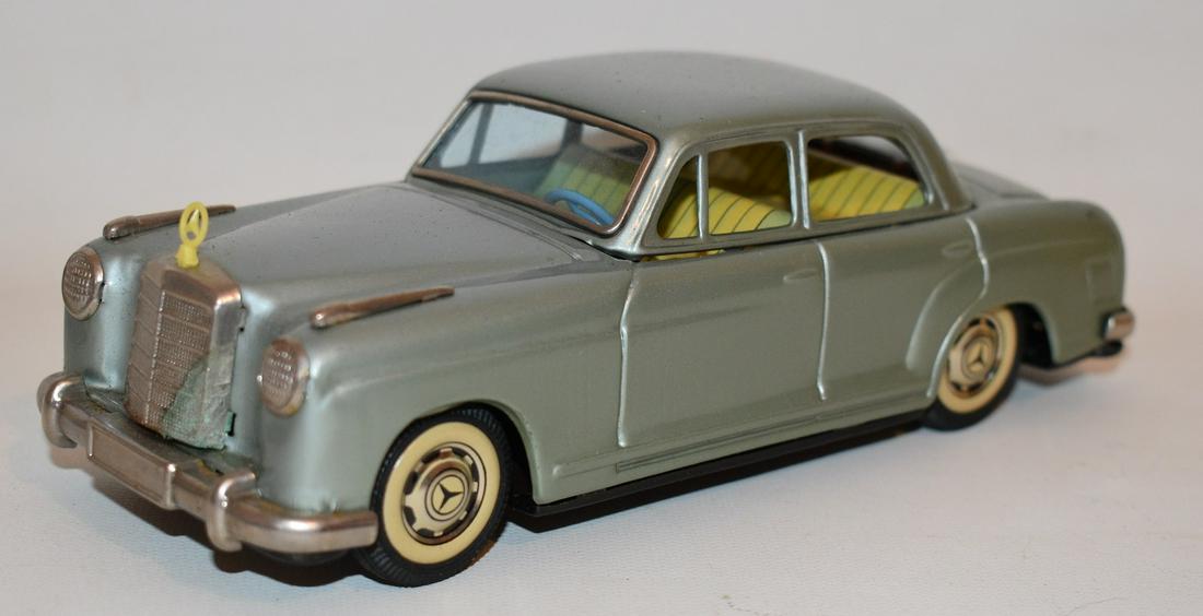 JAPANESE TIN-LITHO MERCEDES BENZ FRICTION CAR, C. 1960 (1 of 9)