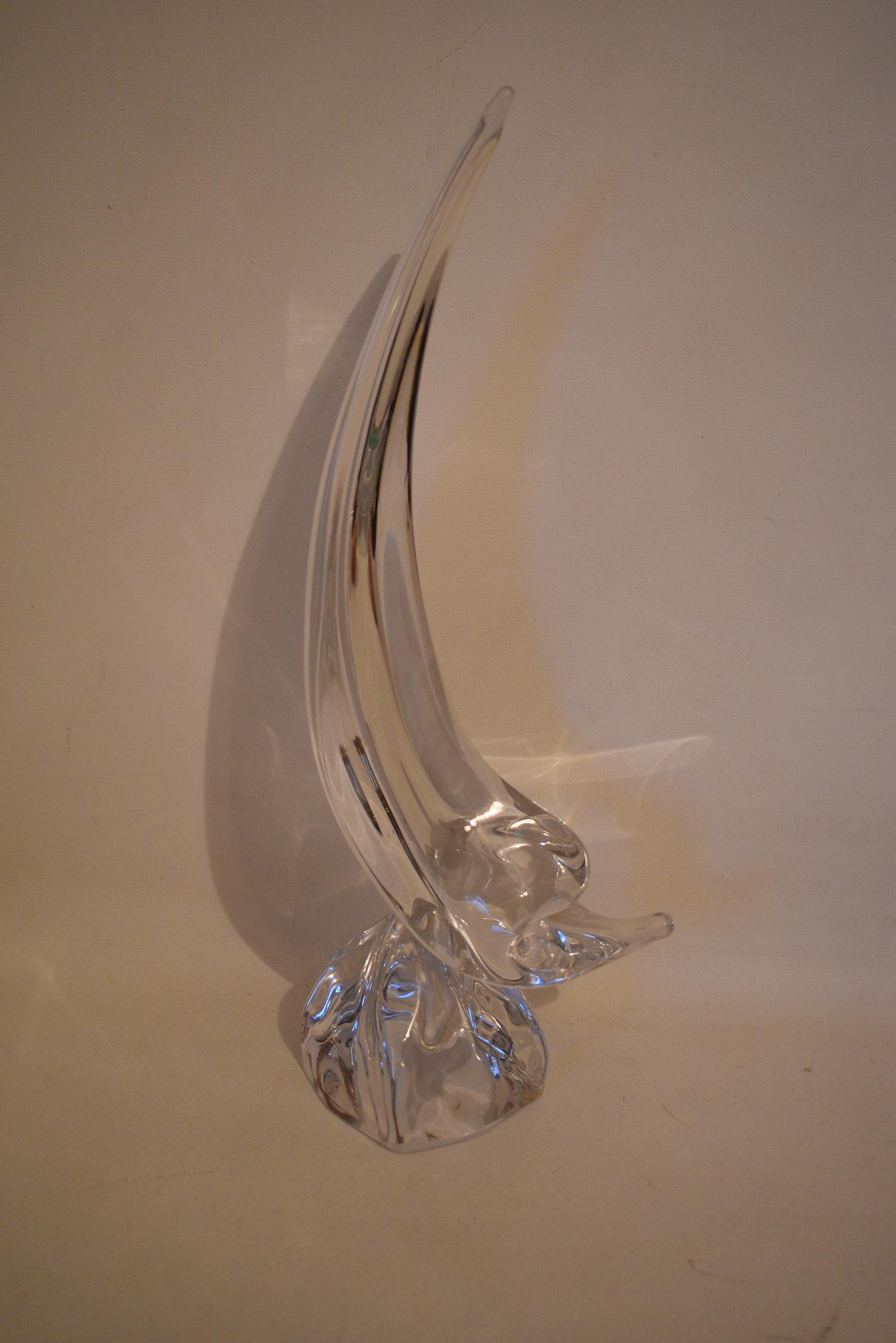 DAUM NANCY, FRANCE CRYSTAL ART GLASS DOLPHIN, 20TH C.: DAUM NANCY, FRANCE CRYSTAL ART GLASS DOLPHIN, 20TH C., H. 14"