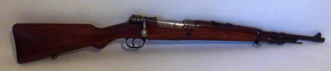 VENEZUELA 7 X 57 CAL. MAUSER CARBINE MFD. F.N.: VENEZUELA 7 X 57 CAL. MAUSER CARBINE MFD. F.N. SERAIL #013045 **NICS CHECK REQUIRED**