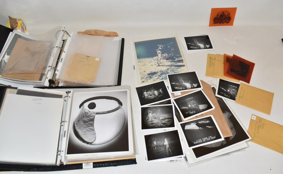 APPROX 300 PHOTOS/NEGATIVES FROM APOLLO II MOON MISSION (1 of 13)