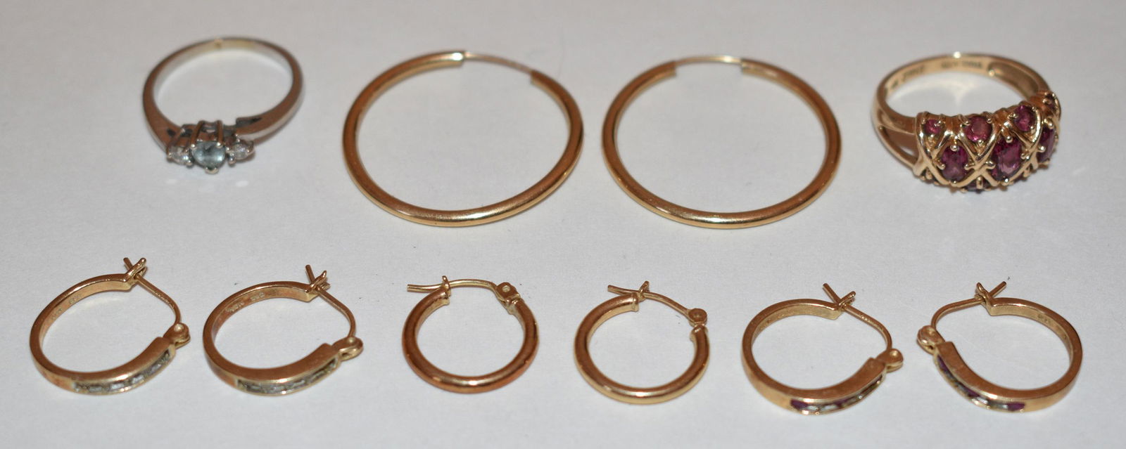 MODERN 10/14KT Y/W GOLD RINGS, EARRINGS INCL DIAM./RUBY (1 of 18)
