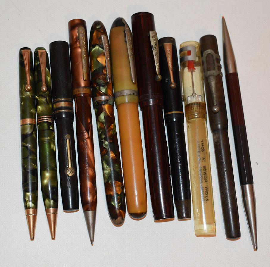11 ASSORTED VINTAGE FOUNTAIN PENS/PENCILS INCL. PARKER (1 of 17)