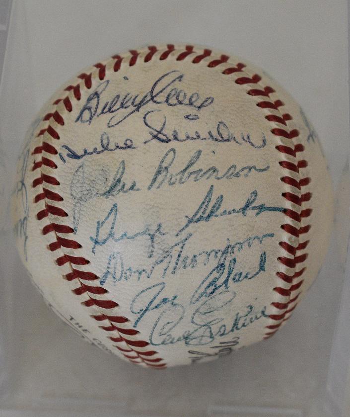 OFFICIAL N.L. WORLD SERIES DODGER TEAM SIGNED BASEBALL (1 of 14)