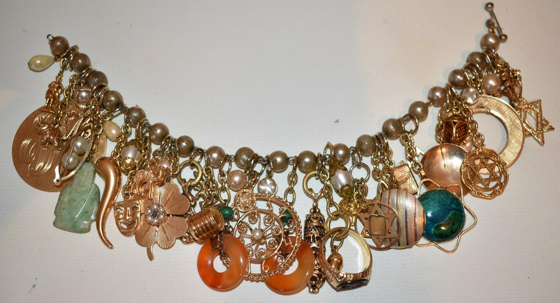 EXCEPTIONAL 14/18KT GOLD CHARM BRACELET W/ ASST. CHARMS (1 of 9)