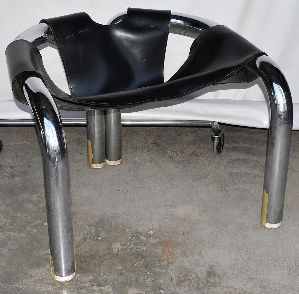 MID CENTURY MODERN CHROME/LEATHER LOUNGE CHAIR, C. 1960 (1 of 17)