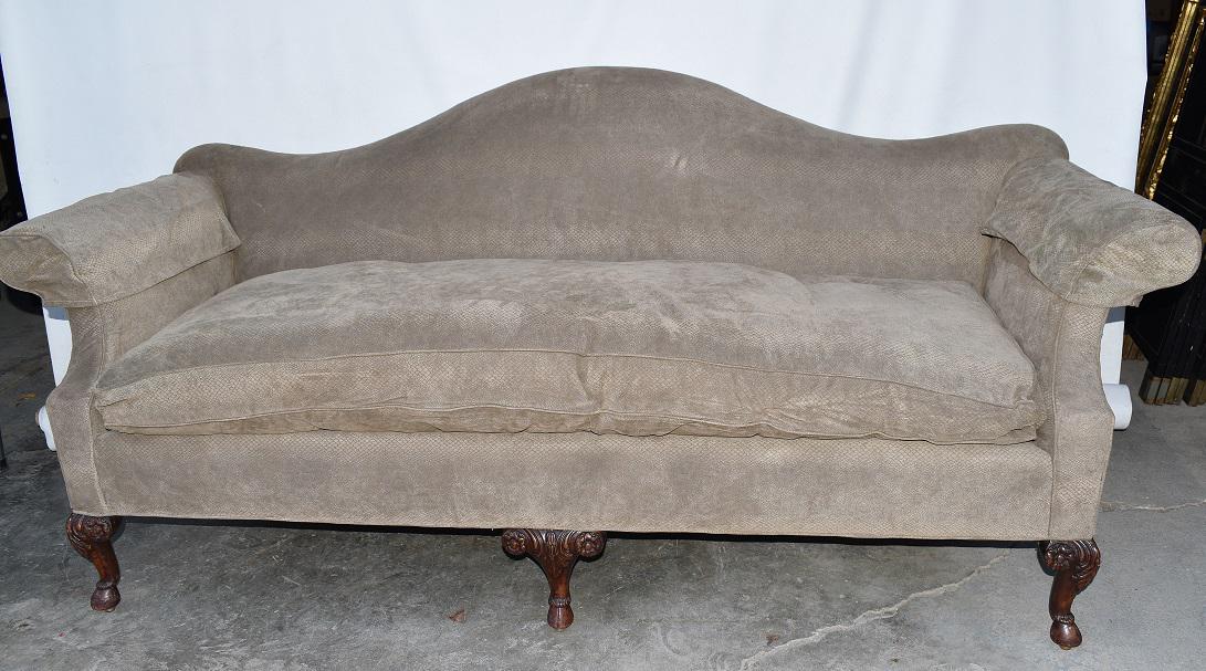 GEORGIAN STYLE CARVED WALNUT HUMP BACK SOFA, C. 1940 (1 of 9)