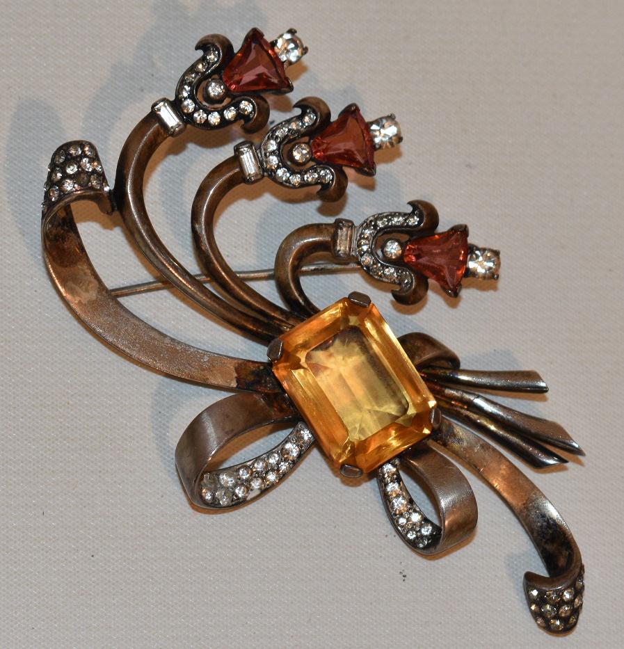FINE VINTAGE STERLING MULTI STONE BROACH, C. 1930/40 (1 of 9)