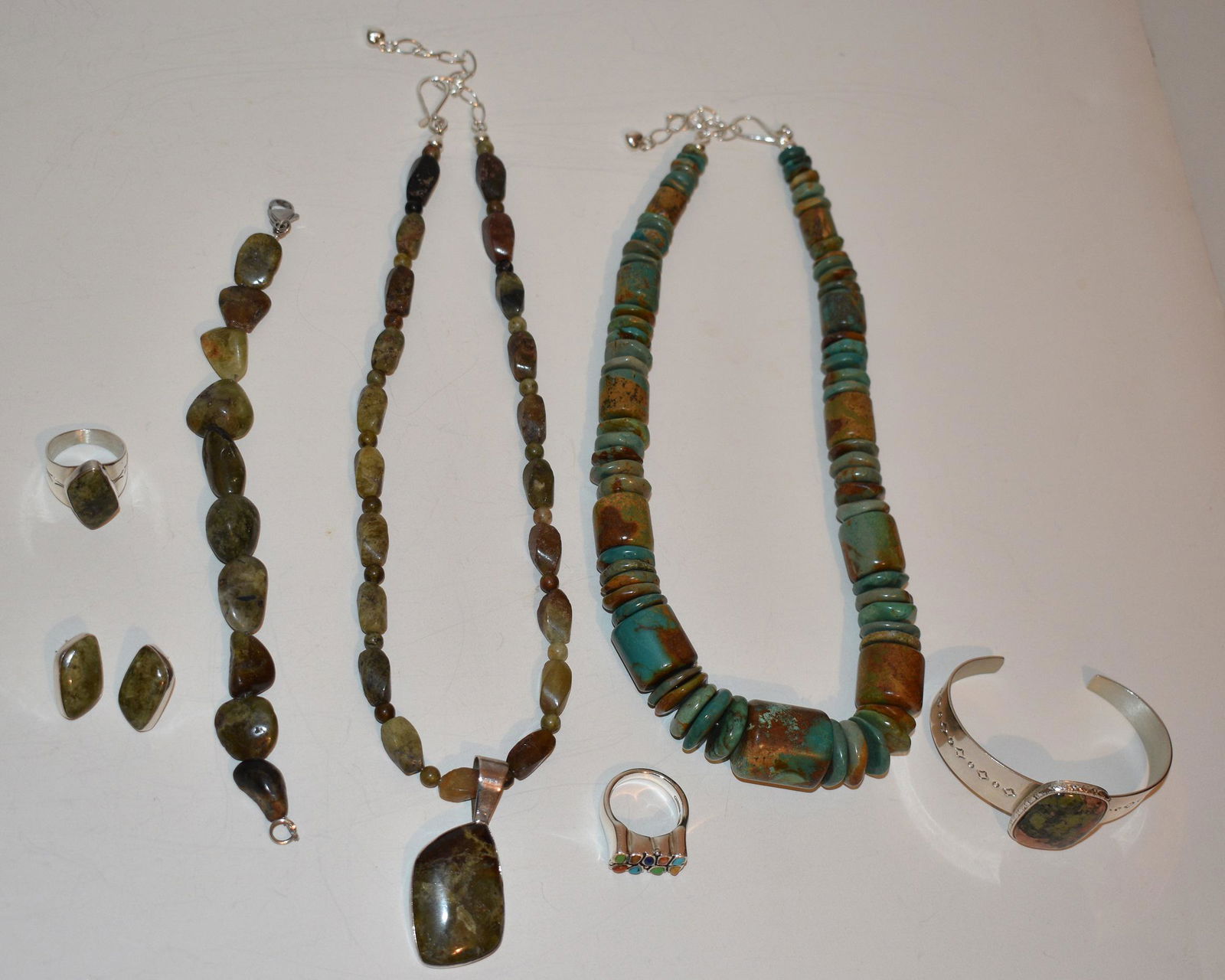 LOT 7 CONTEMPORARY STERLING, JASPER NECKLACE, BRACELET (1 of 13)