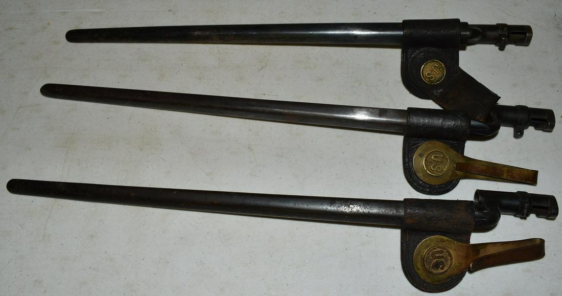 LOT (3) U.S. MILITARY TRAP DOOR BAYONETS, 19TH C.: LOT (3) U.S. MILITARY TRAP DOOR BAYONETS, 19TH C.