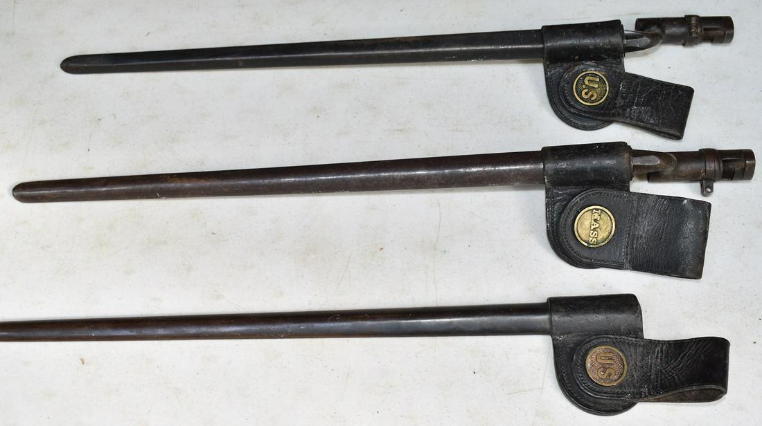 LOT (3) U.S. MILITARY TRAP DOOR BAYONETS, 19TH C.: LOT (3) U.S. MILITARY TRAP DOOR BAYONETS, 19TH C.