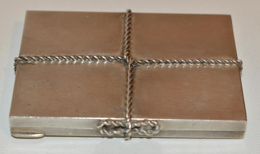 TIFFANY & CO. ART DECO STERLING COMPACT, C. 1950/60 (1 of 7)