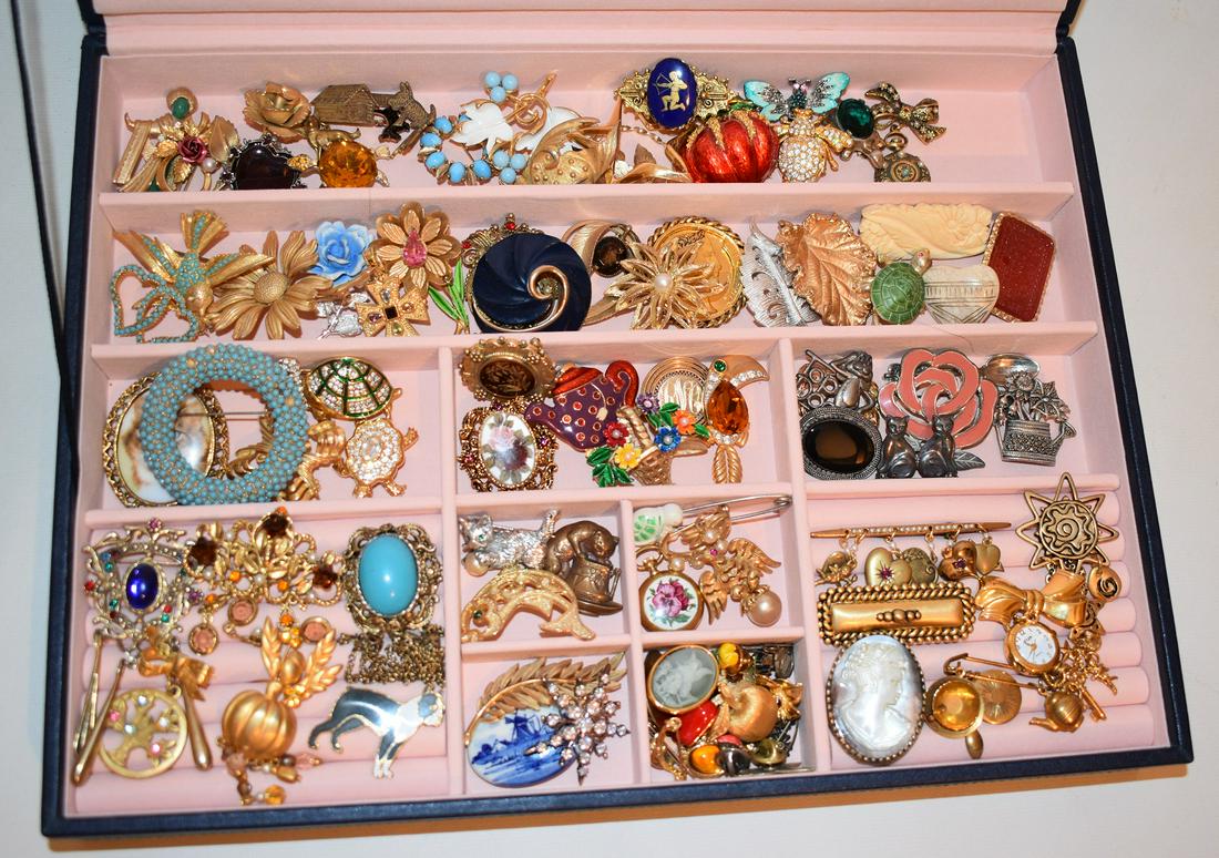 JEWELRY BOX LOT ASST. BROOCHES INCL. STERLING 35.0 OZS. (1 of 14)