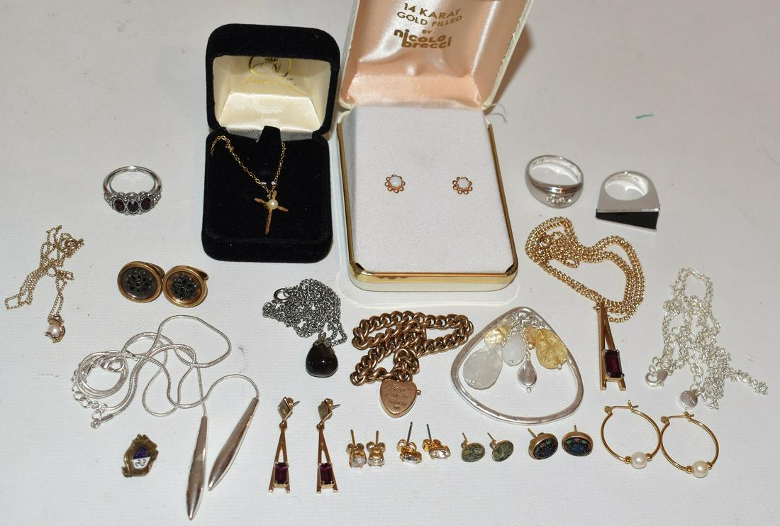 LOT ASSORTED COSTUME JEWELRY INCL. RINGS, EARRINGS... (1 of 13)