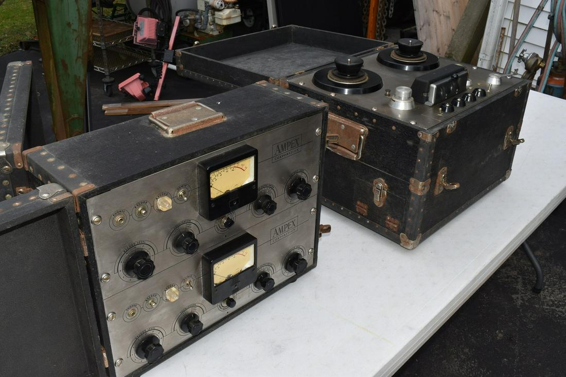 AMPEX 351-2 REEL TO REEL TAPE TRANSPORT W/AMPLIFIERS (1 of 11)