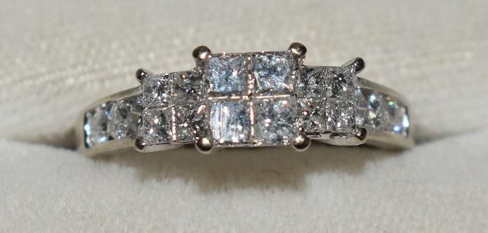 ART DECO 10 KT. WH. GOLD DIAMOND RING W/.064 DIAMONDS (1 of 10)