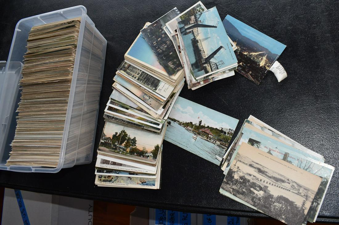 BOX LOT - 650 POSTCARDS - MIXED US STATES (1 of 4)