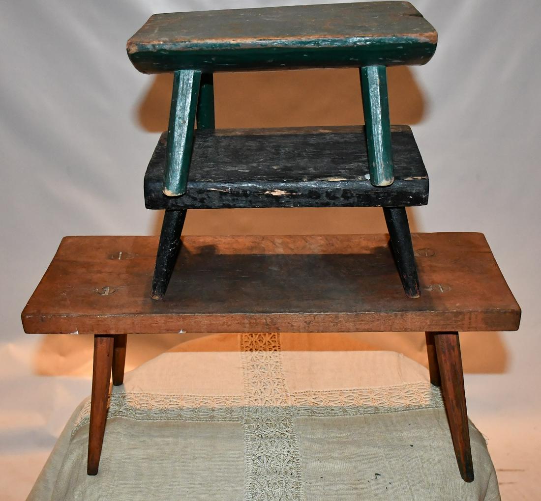 LOT (3) COUNTRY PINE PAINTED CRICKET STOOLS, 19TH C. (1 of 10)