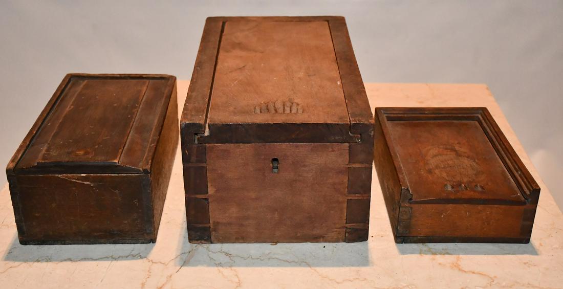 LOT (3) HUDSON VALLEY PINE CANDLE BOXES, 19TH C. (1 of 13)