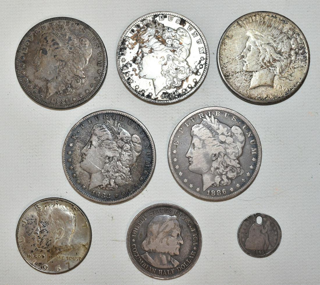 LOT ASSORT. ESTATE SILVER COINS INCL. 4 MORGANS (1 of 2)